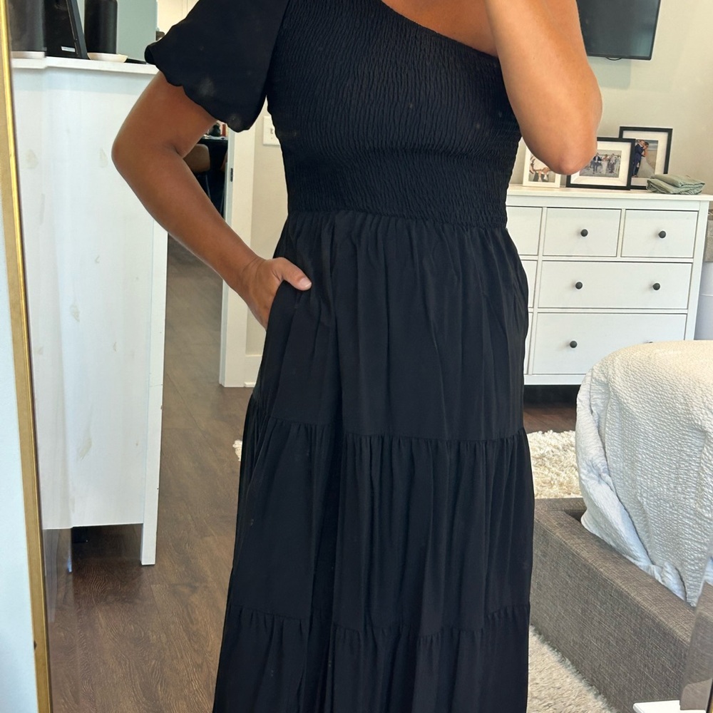 Black One Shoulder Maxi Dress
